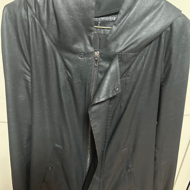 율리우스 후드집업