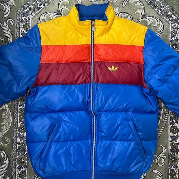 아디다스 구스다운 패딩
