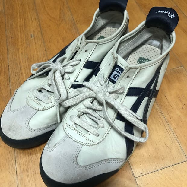 오니츠카타이거 멕시코66 버치 네이비 스니커즈 275
