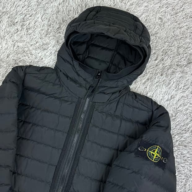 [S] 정품 스톤아일랜드 21FW 와펜 텔라 블렌드 경량패딩 자켓 블랙