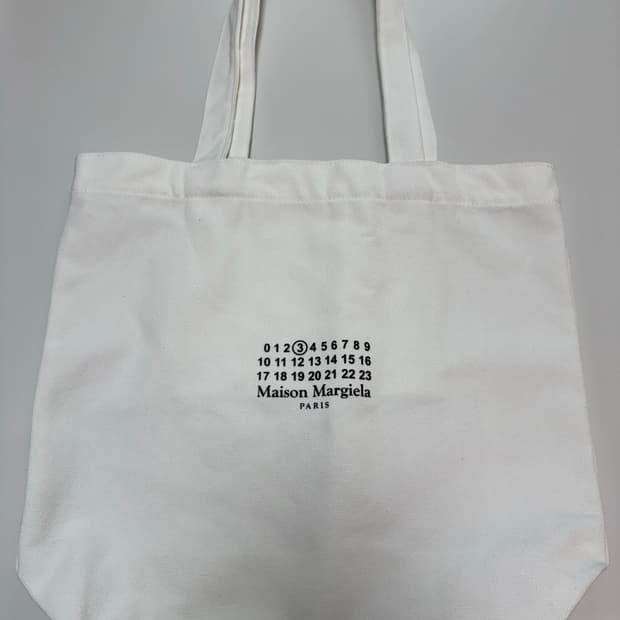 메종 마르지엘라 에코백