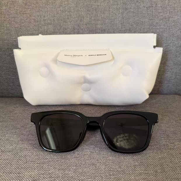 (정품)젠틀몬스터x메종마르지엘라 MM006 01 선글라스 
