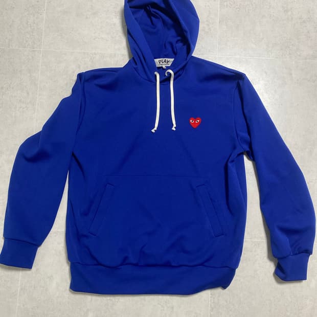 플레이 꼼데가르송 후드 스웨트셔츠