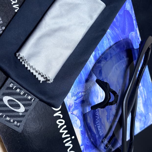 떨이)오클리 M프레임 매트블랙