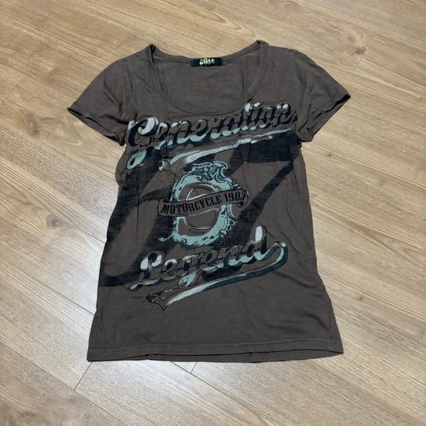 “Glitz” 00’s Y2K Mood Print Tee
