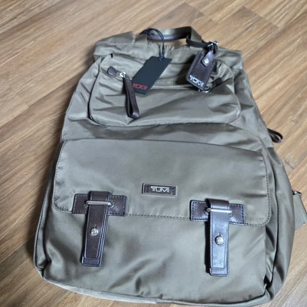 TUMI 발리 백팩 - 카키