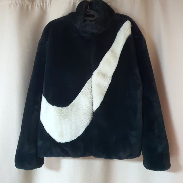 (새상품) 나이키 여성 퍼 자켓 66