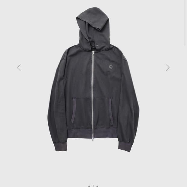 999휴머니티 후드집업