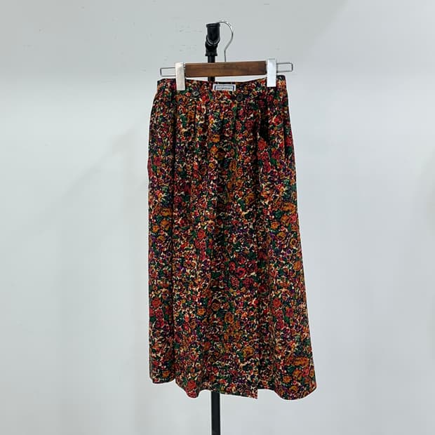 입생로랑 빈티지 스커트