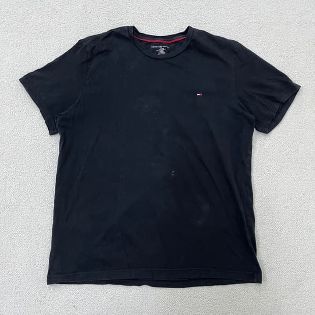 L 타미힐피거 스몰로고 반팔 티셔츠 0316M