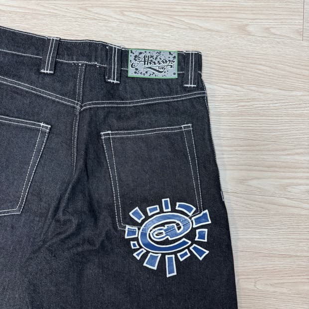 Alwaysdowhatyoushoulddo denim