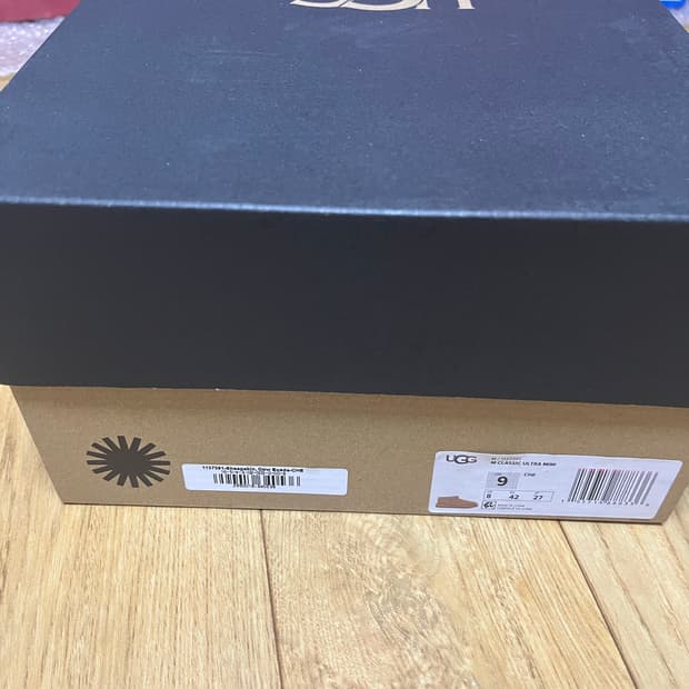 [새상품]UGG 어그 클래식 울트라 미니 부츠 US9 270mm