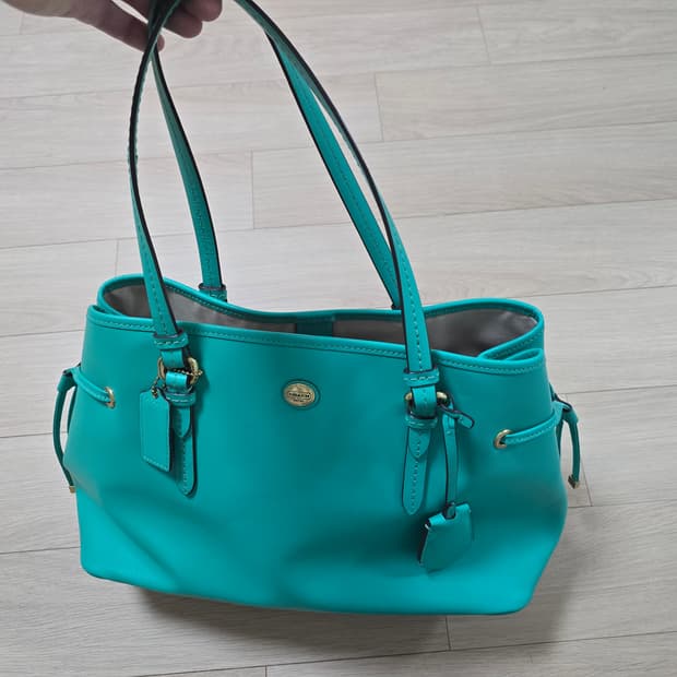코치 COACH 가죽 핸드백