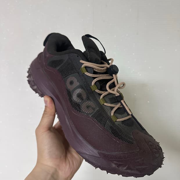 나이키 ACG 마운틴 플라이 2 로우 고어텍스 버건디 크러쉬 앤 벨벳 브