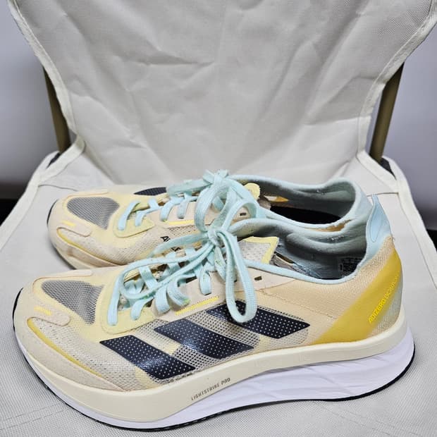 아디다스 아디제로 보스턴 11  240