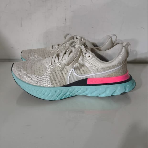 270mm 나이키 인피니티 런 플라이니트2 런닝화 