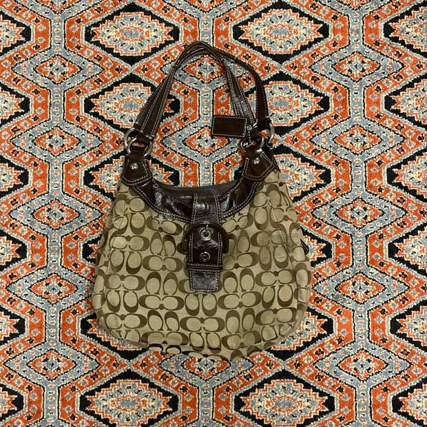 코치 자카드 브라운 숄더백