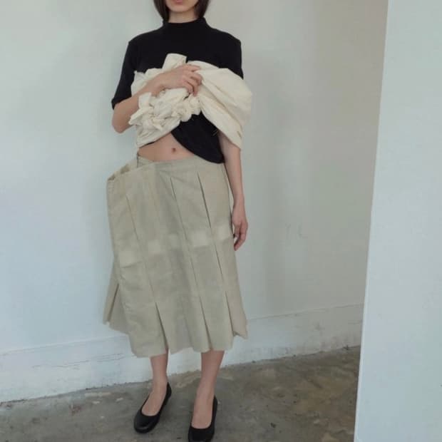 에옹쓰 STTS Pleats Skirt 