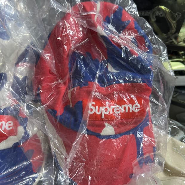 슈프림 멀티카모 