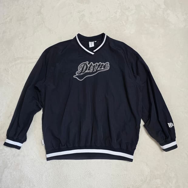 (L)어반디타입 브이넥 우븐 바람막이 티셔츠 