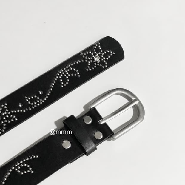 Flower stud belt