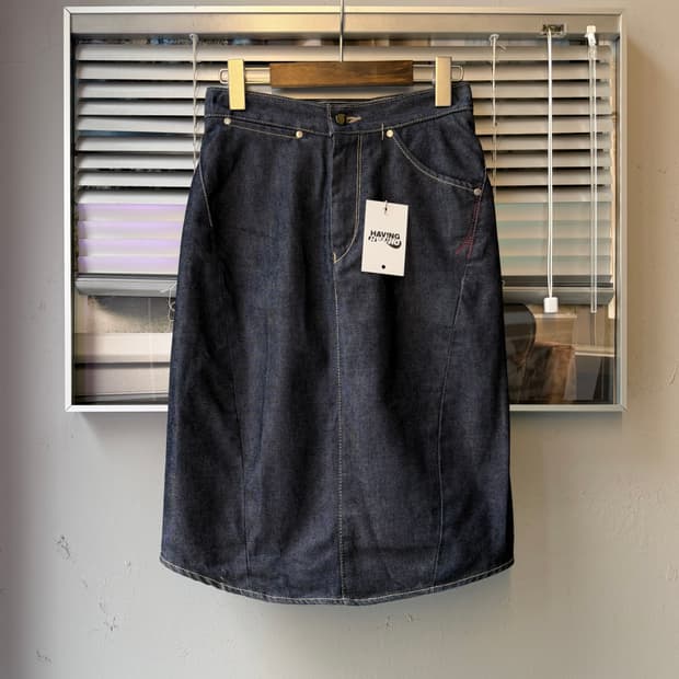 Levis 00's ENGINEERED DENEM SKIRT