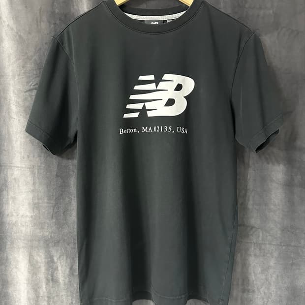 뉴발란스 NEW BALANCE 빅로고 반팔 티셔츠 블랙 M
