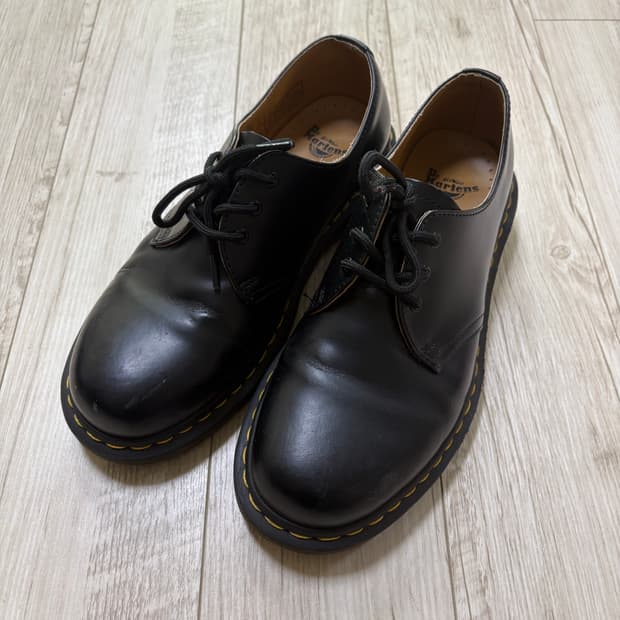닥터마틴 1461 3홀 스무스 260