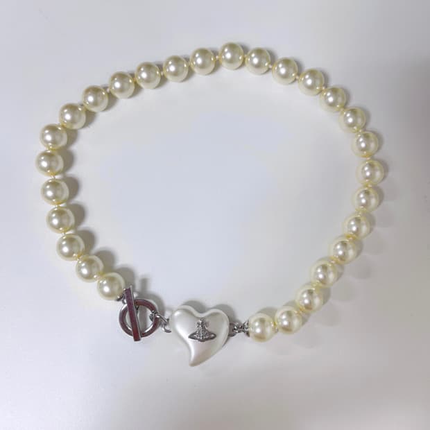 비비안웨스트우드 르넷 펄 하트 초커