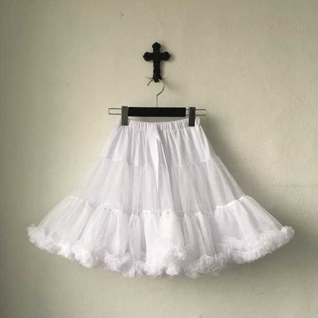 She layer skirt
