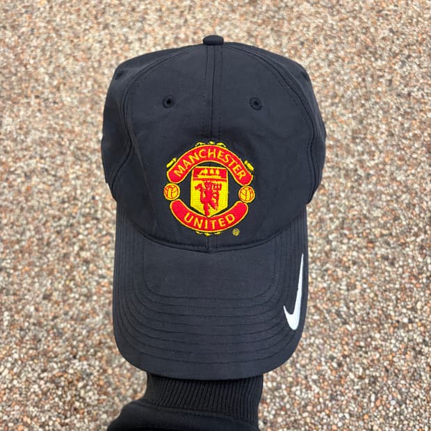 5. 00년대 나이키 맨유 볼캡