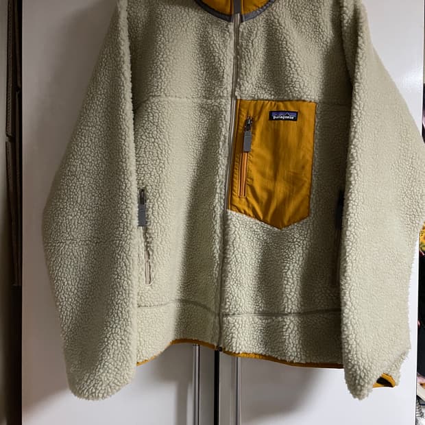 파타고니아 클래식 레트로X 플리스 자켓 펠리컨 골드