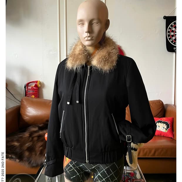 22 OCTOBRE Paris Fur Trim Bondage Bomber