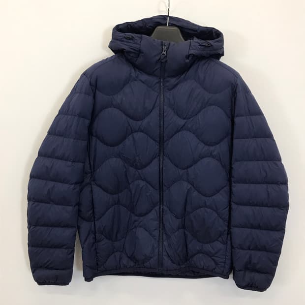 유니클로 x JW앤더슨 울트라라이트 퀼팅패딩 [M]