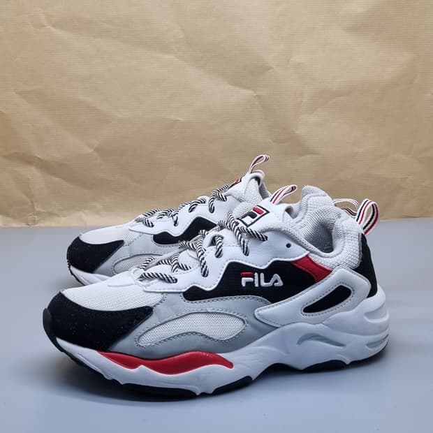 휠라 레이트레이서 여성운동화240 