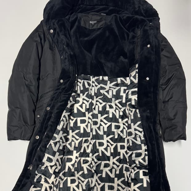 여성 DKNY 디케이앤와이 다운 롱 패딩 블랙 M