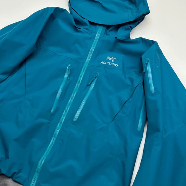 아크테릭스 알파sv Thalassa