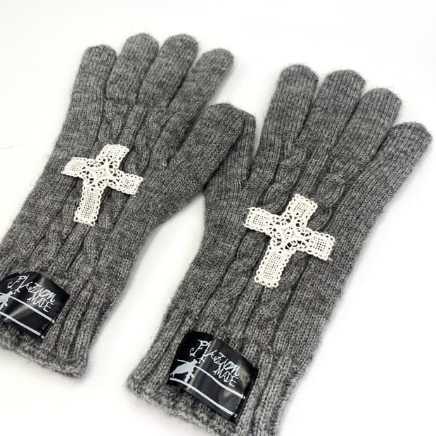 Cross Emblem Gloves