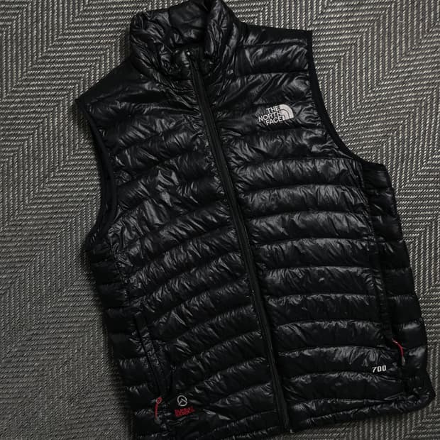 노스페이스 700 써밋 구스 패딩 베스트y 4949