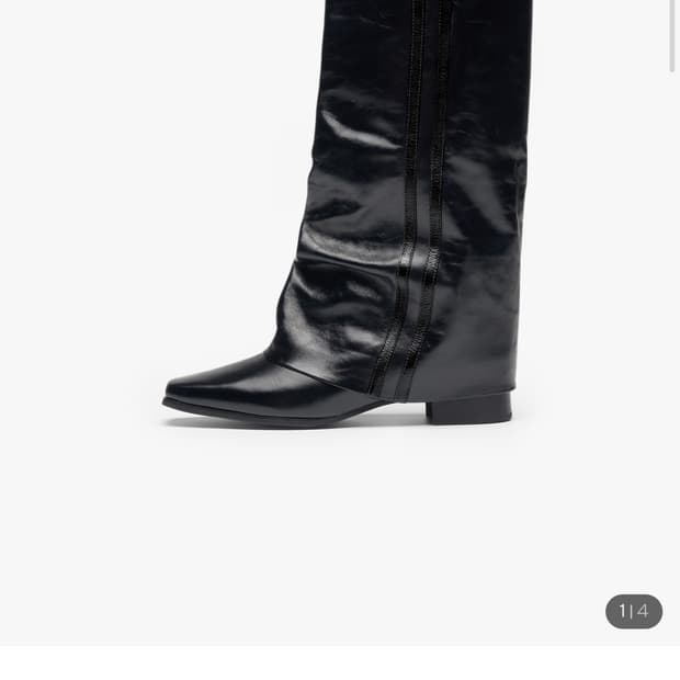 루즈슬립오버 허그 카우 레더 부츠(버전2) 블랙