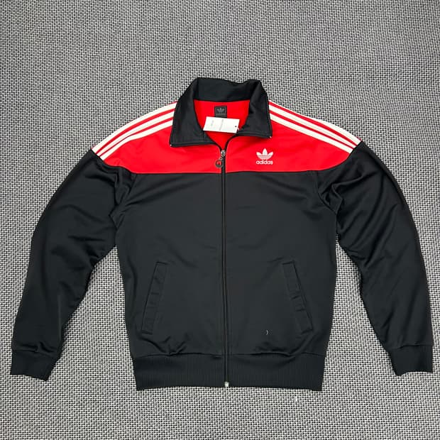 아디다스 죠지아 빨/검 져지