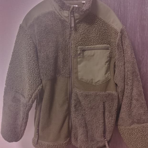 유니클로 x 엔지니어드가먼트 후리스 S