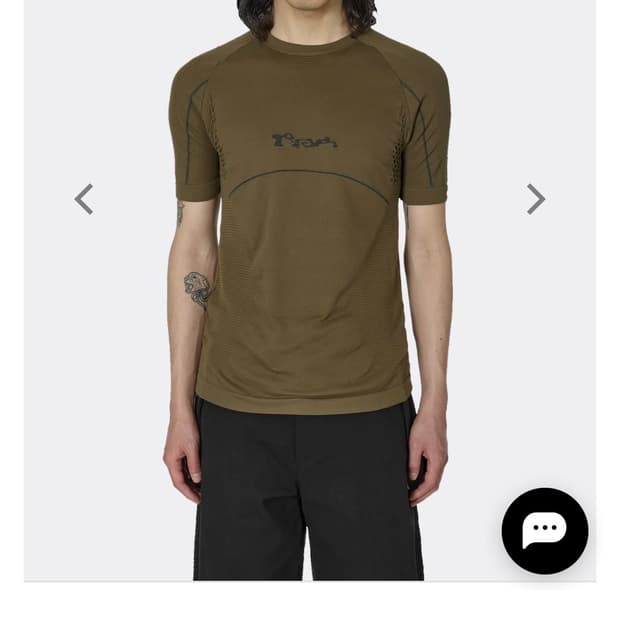 로아 심리스 티셔츠 L