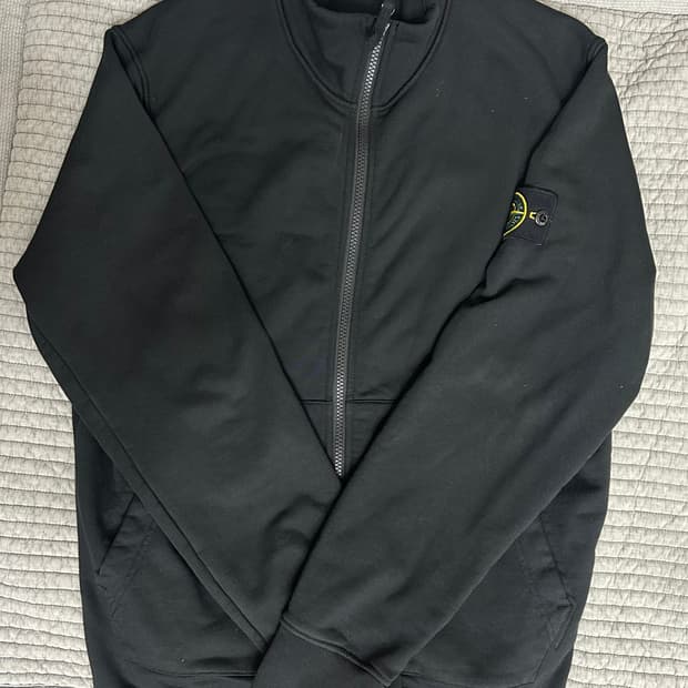 스톤 아일랜드 (stone island) 와펜 집업 자켓 22ss L사이