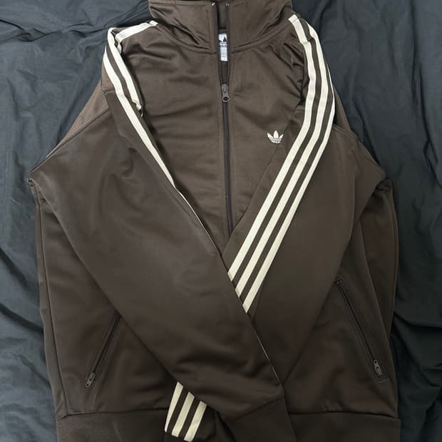 아디다스 bb 트랙탑 다크브라운 xs