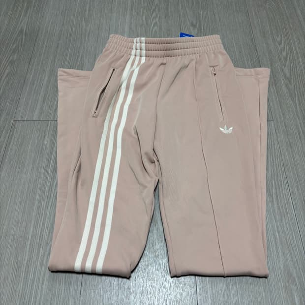 아디다스 파스텔핑크 트레이닝바지