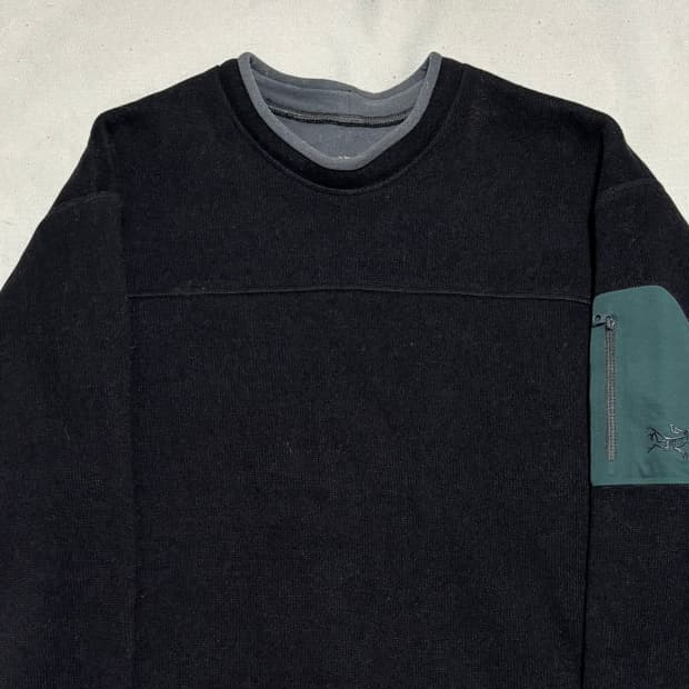 43 아크테릭스 캐나다 폴라텍 맨투맨