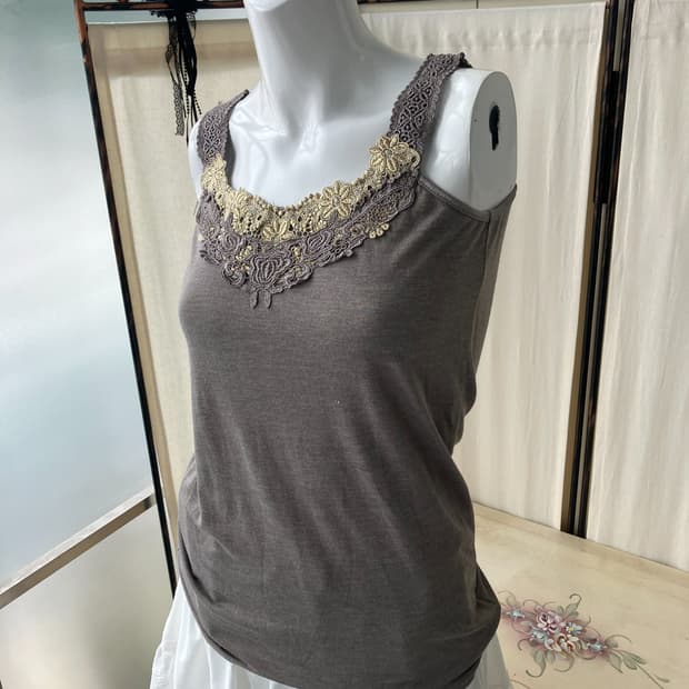 marmar crochet sleeveless