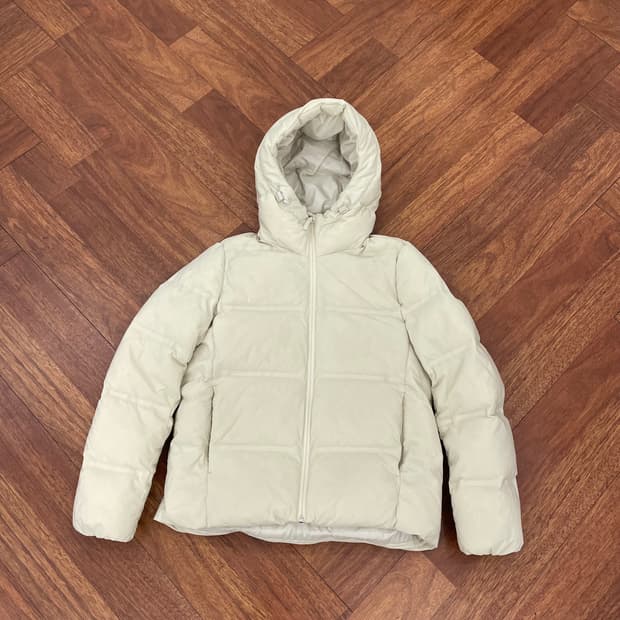 여성 유니클로 심리스 패딩