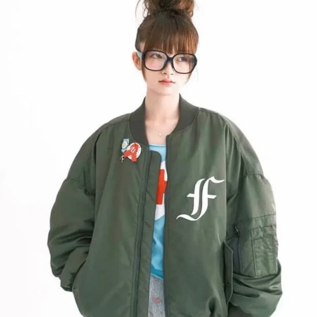 샵페어리 봄버자켓 카키